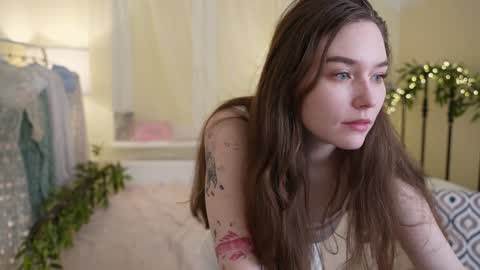 Snapshot of sugar_peasy chatting on 01.20.25 Rikki online show from 01.20.25