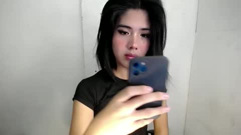 Jo Haira online show from 01.10.25