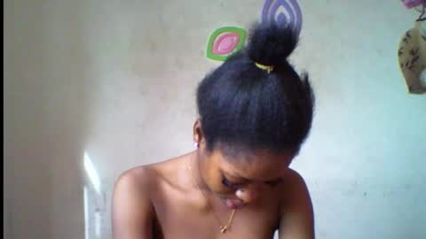 Bella online show from 10.15.25