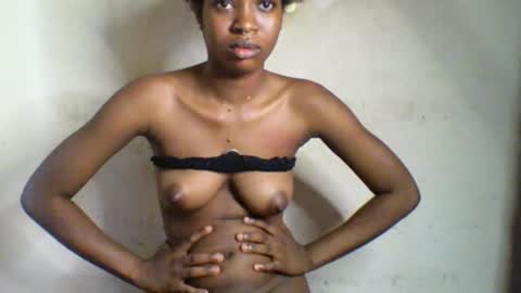 Bella online show from 11.06.25