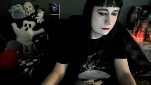 Sugary online show from 12.20.25