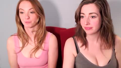 Snapshot of suggestivebehavior chatting on 01.24.25 Mia online show from 01.24.25