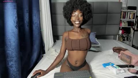 suhaila_suu online show from 02.13.26