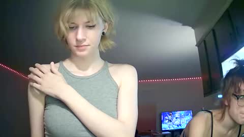 Ophelia online show from 01.20.25