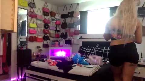 lexie online show from 04.18.26