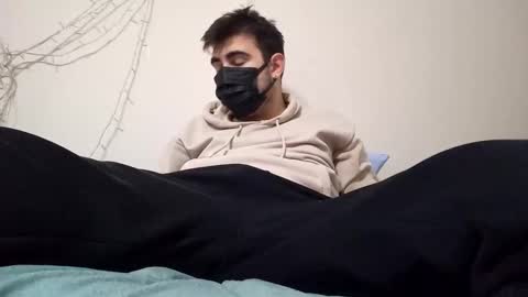 Niko online show from 10.15.25