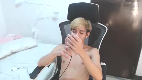 sultry_charls online show from 11.09.25