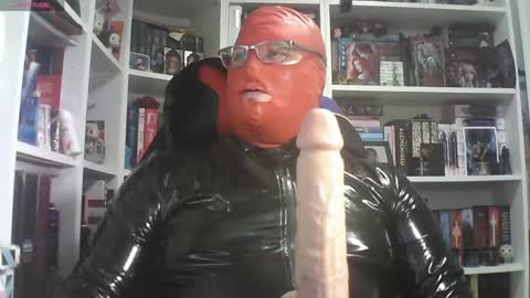 Snapshot of sumisolatex chatting on 03.11.26 Sumisolatex online show from 03.11.26