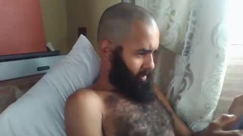 Snapshot of sumjang chatting on 11.17.25 Sumjang and Luksmen online show from 11.17.25