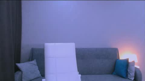 Snapshot of summer_finn chatting on 11.11.25 Christina online show from 11.11.25