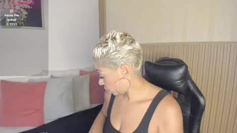 Summer online show from 11.18.25