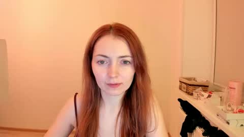 Summer Preston online show from 01.01.25