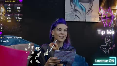 Snapshot of summer_quinn_ chatting on 02.13.25 Deea online show from 02.13.25