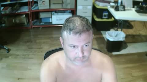 Snapshot of summerfun35 chatting on 10.29.25 cincyguy online show from 10.29.25