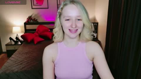 Snapshot of summerjem chatting on 02.28.26 summerjem online show from 02.28.26