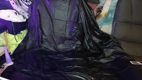 Snapshot of summerwing chatting on 11.18.25 Ryder K online show from 11.18.25