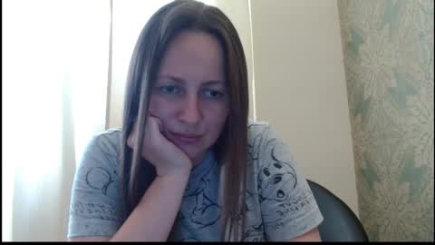 Snapshot of sun__shadow chatting on 09.17.25 sun__shadow online show from 09.17.25