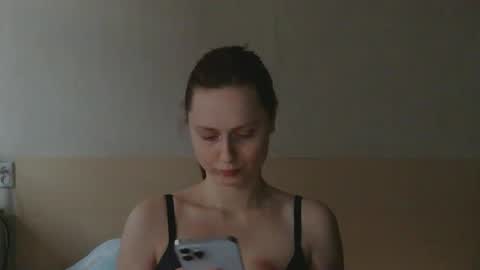 Snapshot of sun_sparkle chatting on 05.07.26 Olivia online show from 05.07.26
