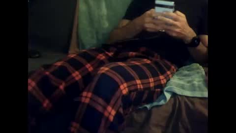 Snapshot of sunboat chatting on 12.14.25 Sunboat online show from 12.14.25