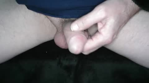 Snapshot of sundicksun chatting on 12.09.24 s online show from 12.09.24