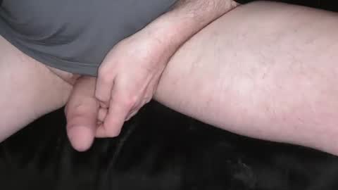 Snapshot of sundicksun chatting on 12.18.24 s online show from 12.18.24