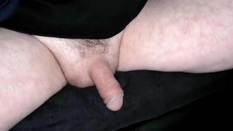 Snapshot of sundicksun chatting on 03.08.26 s online show from 03.08.26