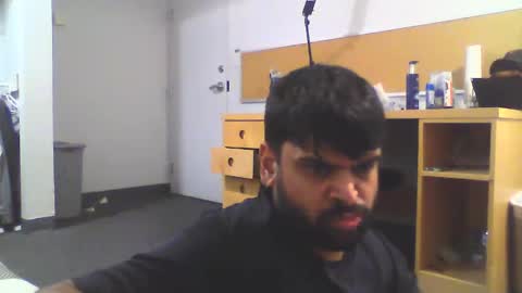 Snapshot of sundoog chatting on 03.10.25 Sundoog online show from 03.10.25