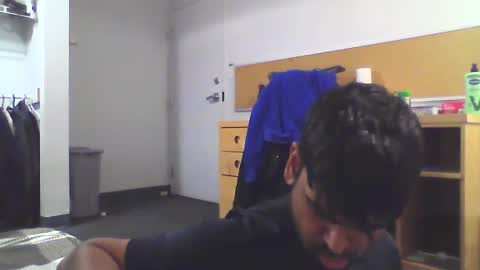 Snapshot of sundoog chatting on 11.16.25 Sundoog online show from 11.16.25