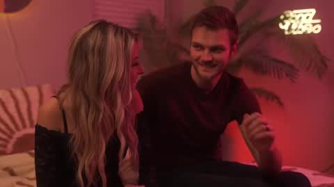 Snapshot of sunfeather chatting on 03.10.25 Blaire Axel online show from 03.10.25