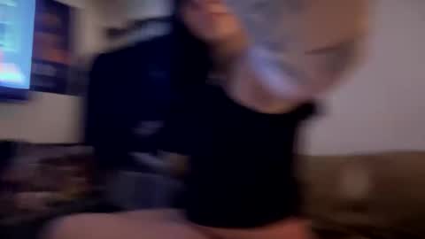 Snapshot of sunflowerxo chatting on 09.26.25 Sofie online show from 09.26.25