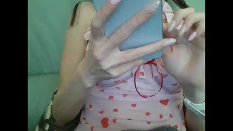 Snapshot of suni_bitch chatting on 03.07.25 suni online show from 03.07.25