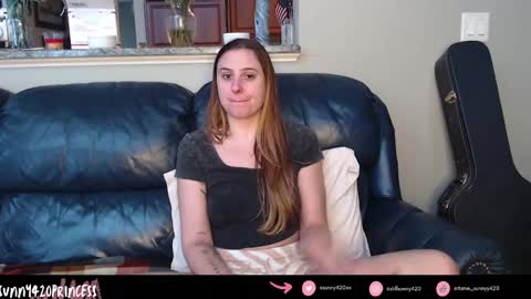 Snapshot of sunny420princess chatting on 12.16.24 Sunny420 online show from 12.16.24