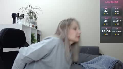 Naomi online show from 01.10.25