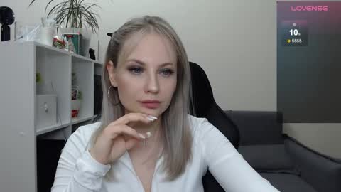 Naomi online show from 01.26.25