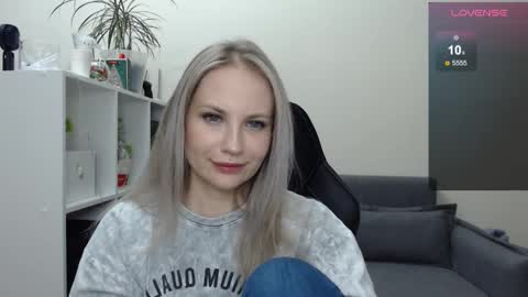 Naomi online show from 02.07.25