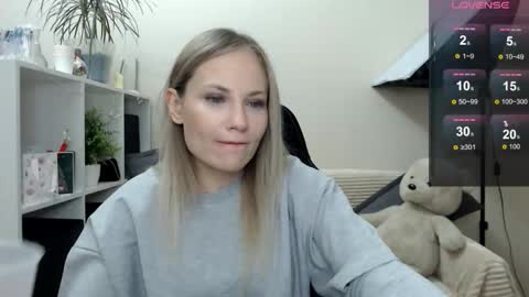 Naomi online show from 11.28.25