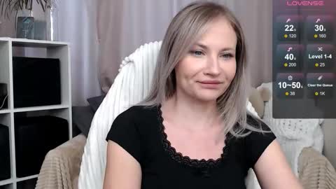 Naomi online show from 12.15.25