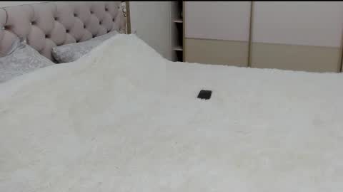 Vanessa online show from 10.19.25