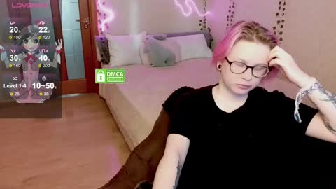 Snapshot of sunny_mood chatting on 02.17.25 sunny mood online show from 02.17.25