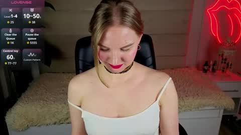 sunny_nicoleee online show from 05.22.26