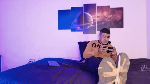 Snapshot of sunnyandevan chatting on 11.30.25 Christian Vanessa online show from 11.30.25