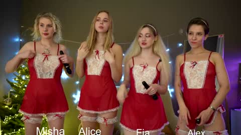 Snapshot of sunnyfia chatting on 12.23.24 Fia  -  TG -  Mia -  Alice -  online show from 12.23.24