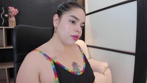 Sunny online show from 09.17.25