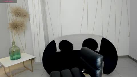 Sunny Rivers online show from 02.03.26