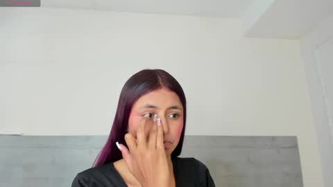 sunnywhitee online show from 05.02.26