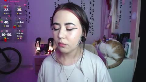 Snapshot of sunset_pienk chatting on 01.06.26 Sunset online show from 01.06.26