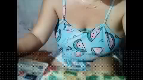 Snapshot of sunshine_38 chatting on 09.18.25 sunshine_38 online show from 09.18.25