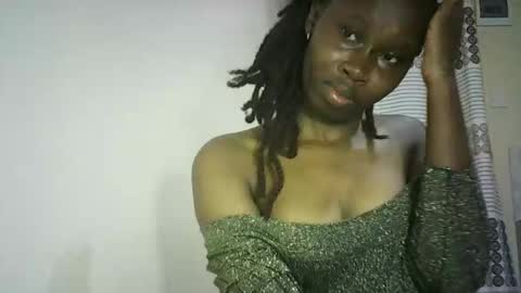 Snapshot of sunshine_g chatting on 02.15.26 Sunshine online show from 02.15.26