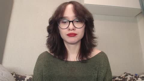 Snapshot of sunshinehella chatting on 01.26.25 Hella online show from 01.26.25