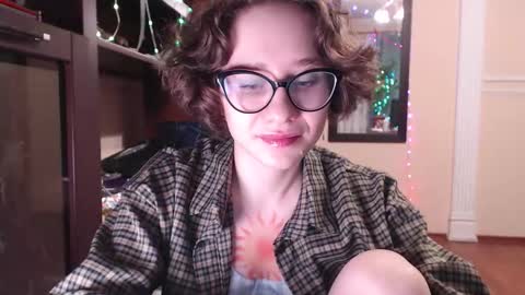 Snapshot of sunshinehella chatting on 01.09.26 Hella online show from 01.09.26